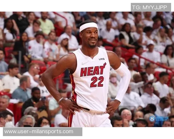 巴特勒半场表现抢眼独自发力16分4板3助力助球队争胜